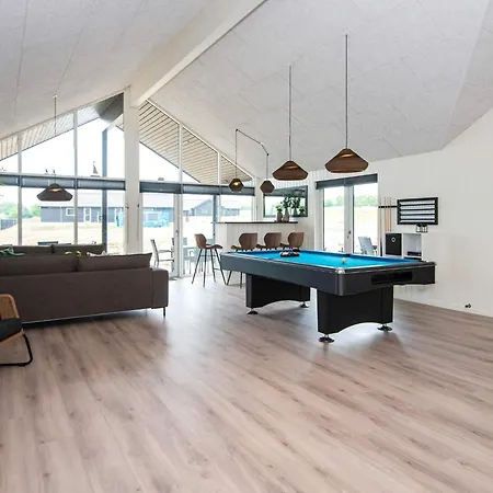 5 Star Holiday Home In Sydals