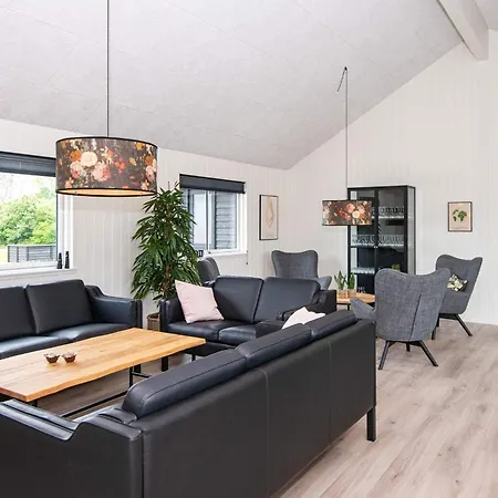 Luxury Retreat In Mommark - By Traum Tatil Evi Sarup